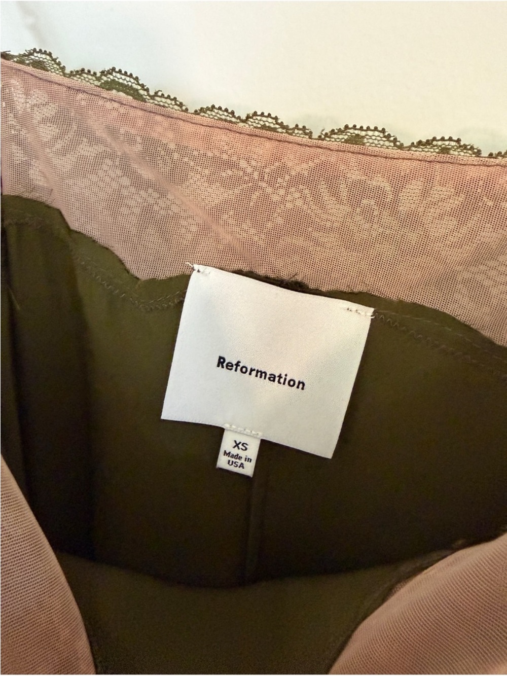 Silk reformation dress in moss green - Picture 9 of 11